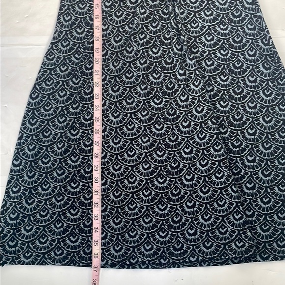 Fresh Produce Black and Grey Ruffled Front V-Neck Short Sleeve Dress Small - Picture 15 of 17